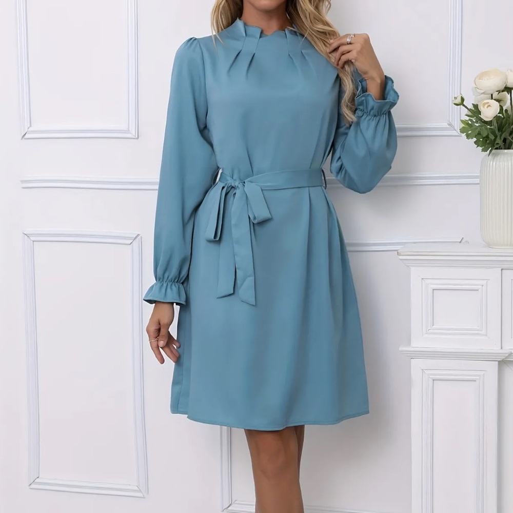 This cute blue dress is suitable for any occasion.